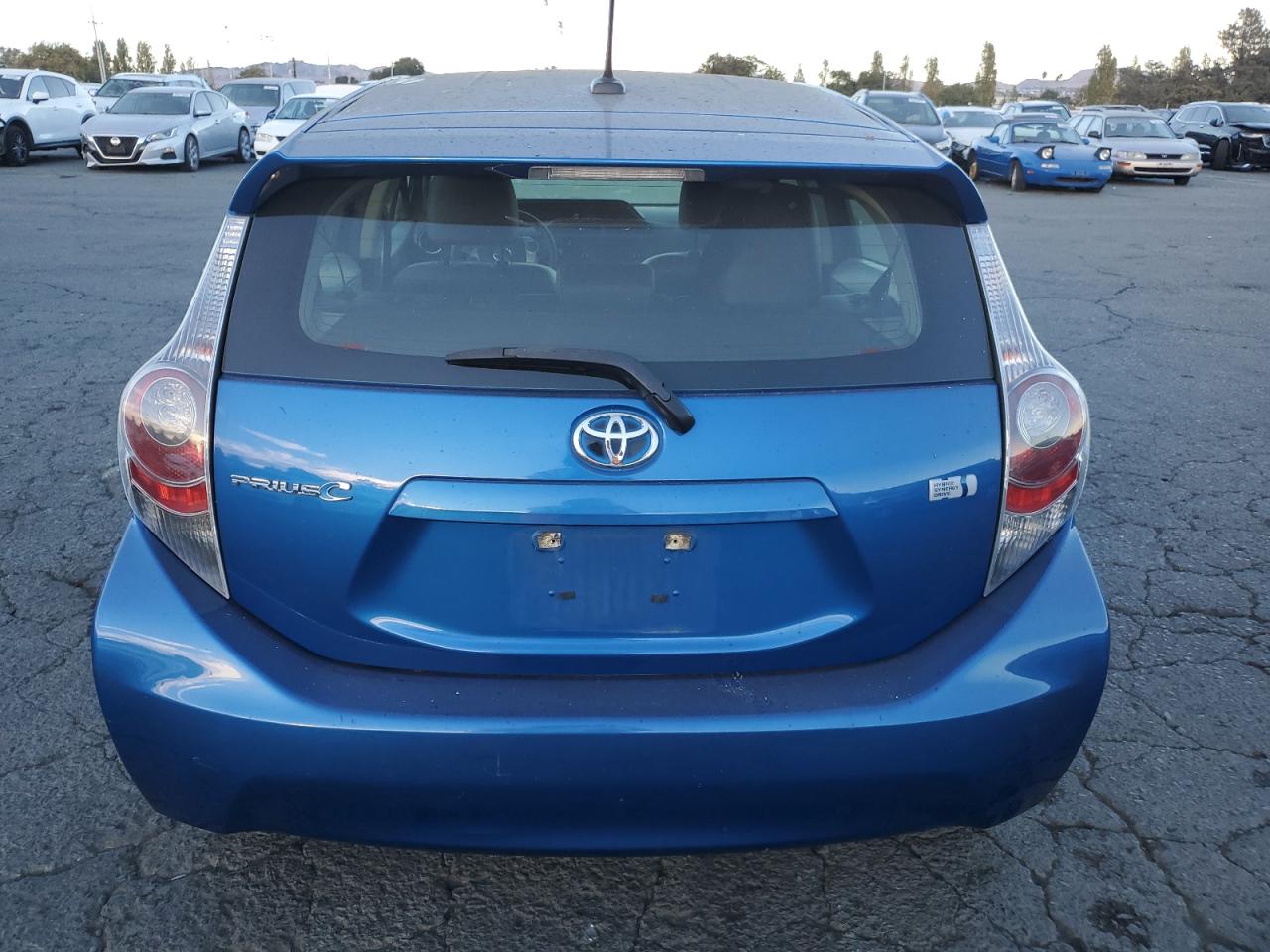 JTDKDTB35C1030521 2012 Toyota Prius C