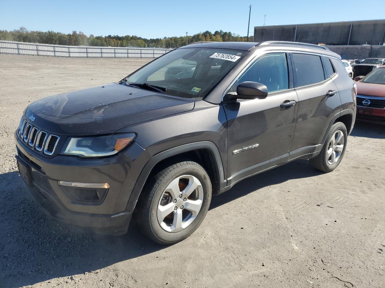 3C4NJDBB5KT839365 2019 Jeep Compass Latitude