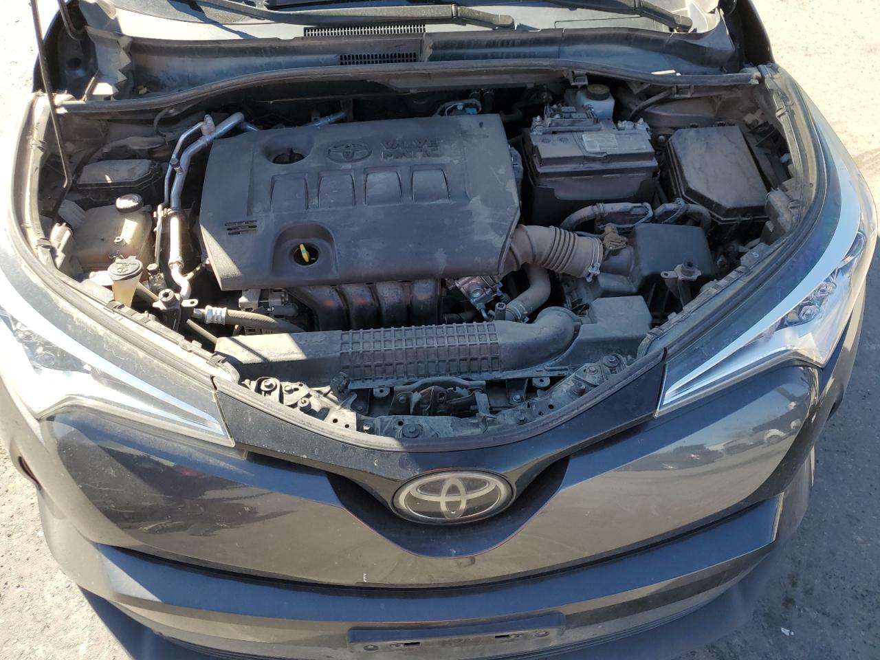 JTNKHMBX4K1052792 2019 Toyota C-Hr Xle