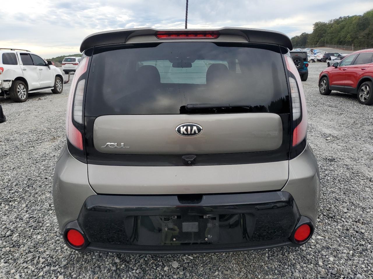 2016 Kia Soul + VIN: KNDJP3A58G7317408 Lot: 72388284