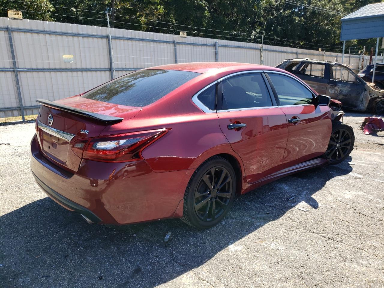2017 Nissan Altima - Image 3