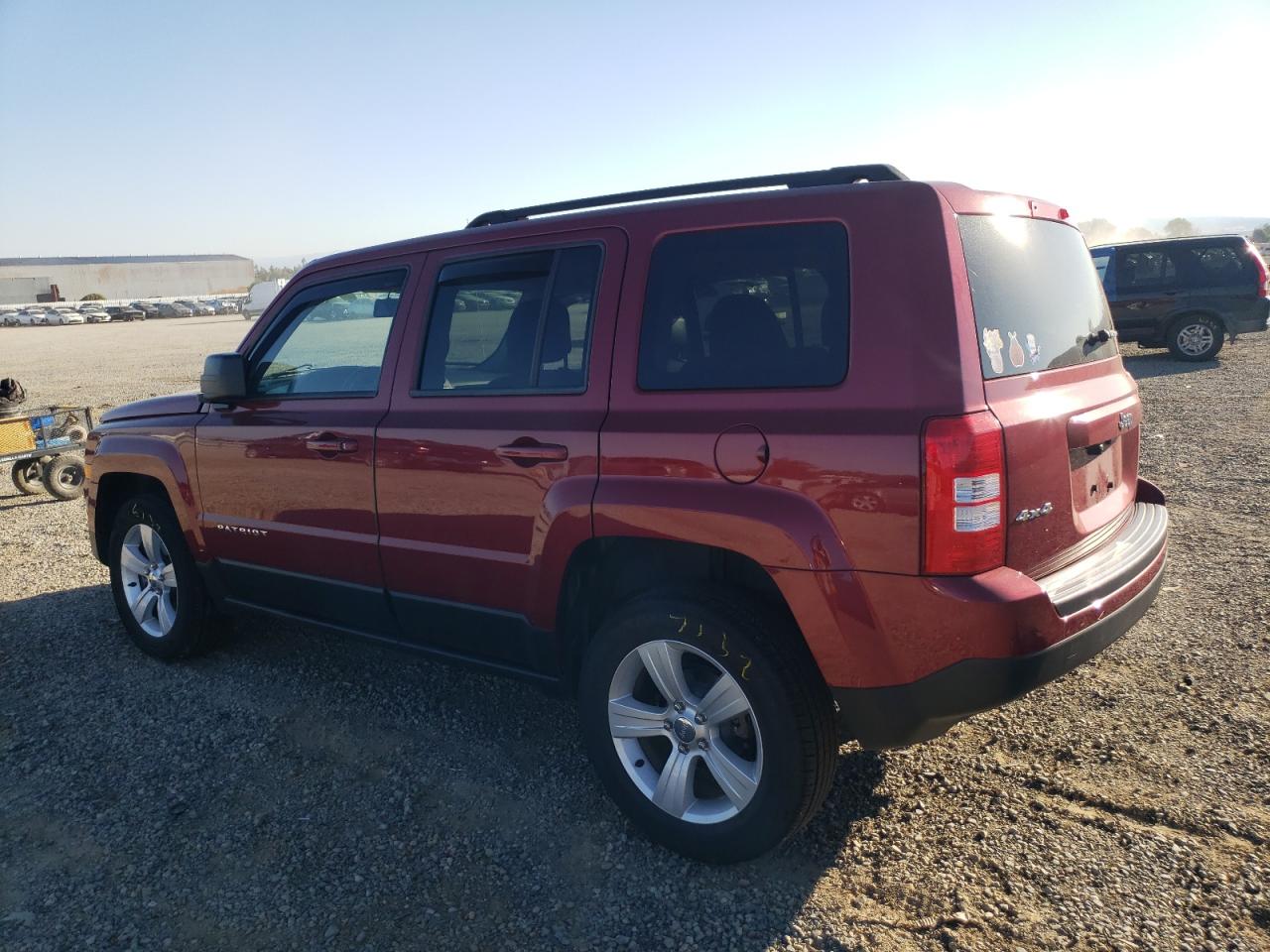 VIN 1C4NJRBB5ED757014 2014 JEEP PATRIOT no.2