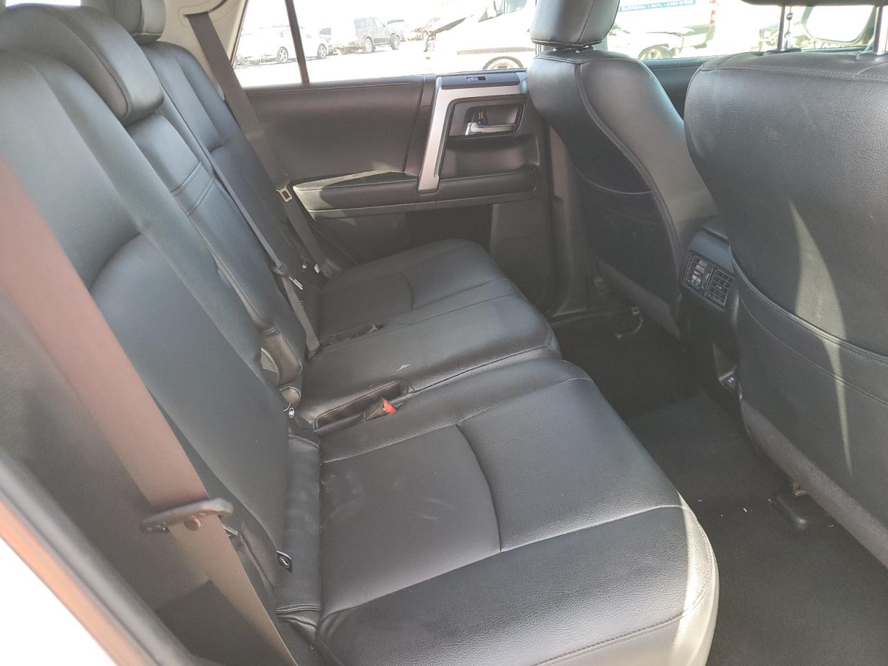 2021 Toyota 4Runner - Image 10