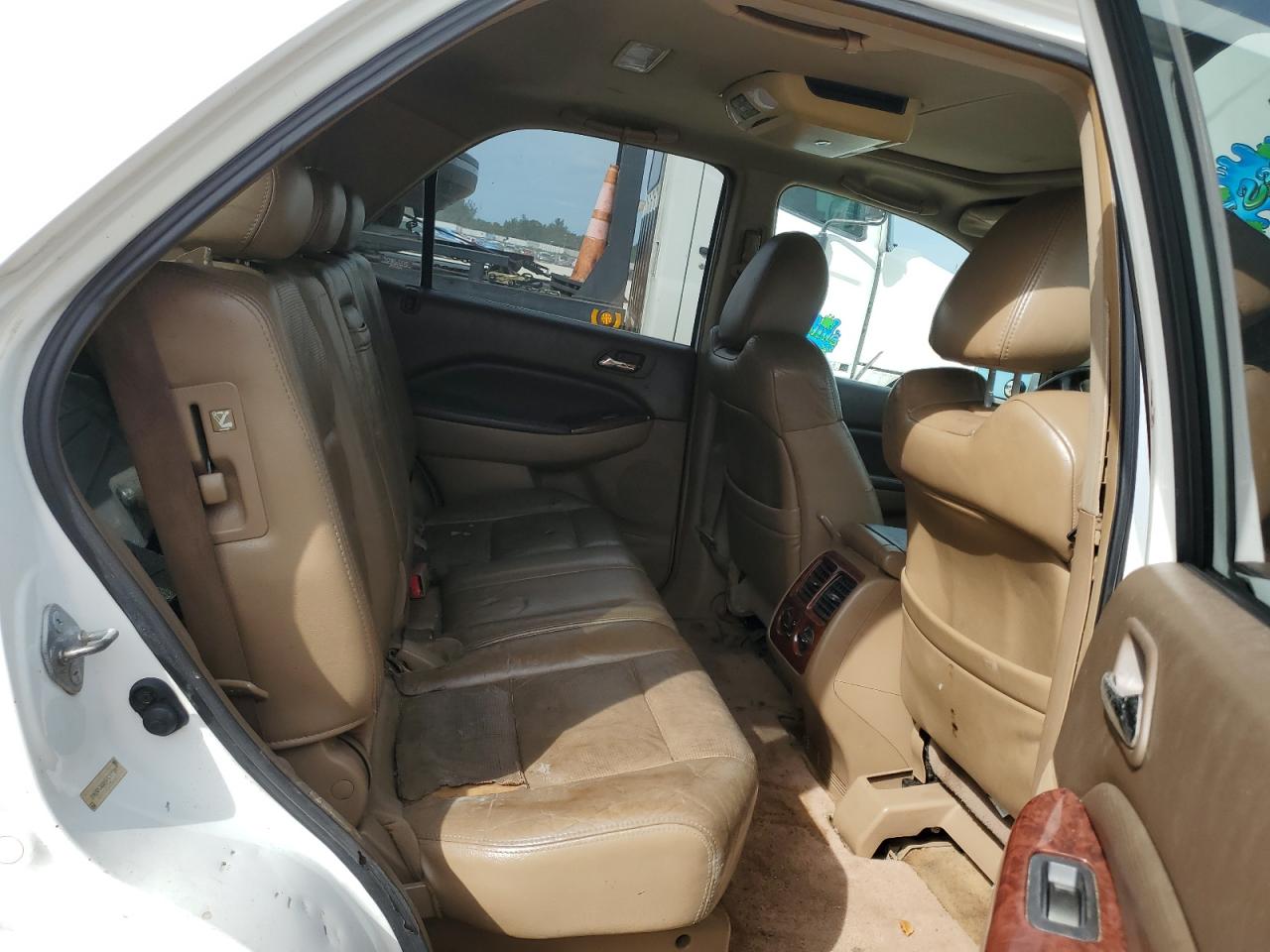 2005 Acura MDX - Image 11