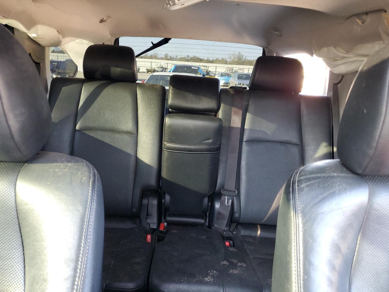 2015 Toyota 4Runner - Image 10