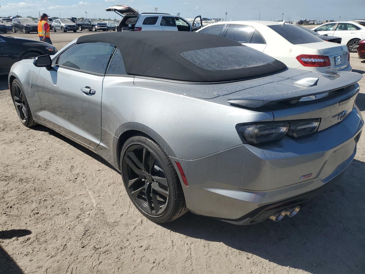 2023 Chevrolet Camaro - Image 2