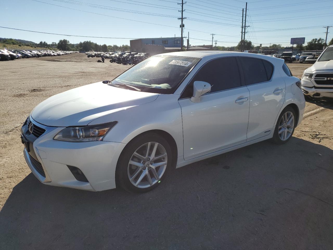 VIN JTHKD5BHXH2299038 2017 LEXUS CT 200 no.1