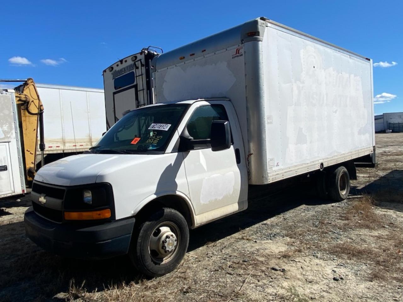 2014 Chevrolet Express - Image 1