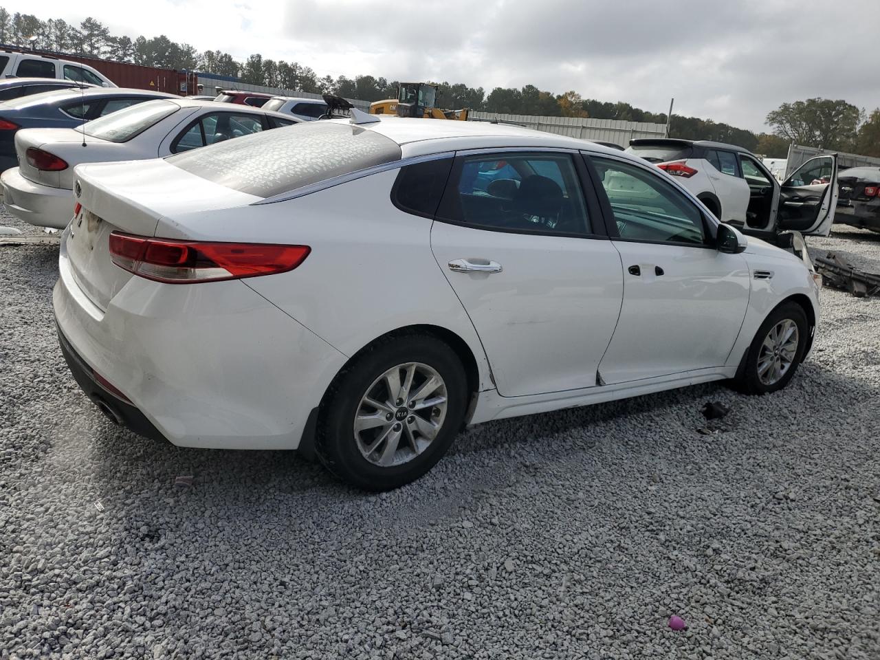 2016 Kia Optima - Image 3