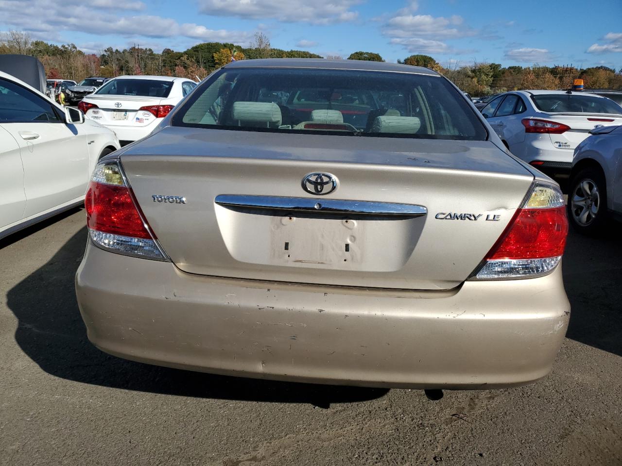 4T1BE32K45U965143 2005 Toyota Camry Le