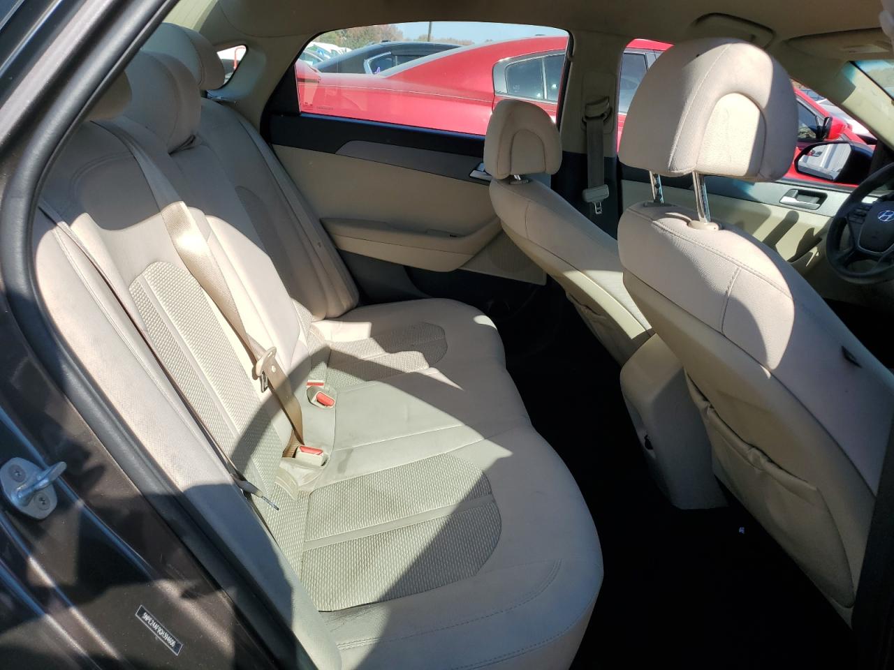 2016 Hyundai Sonata - Image 10