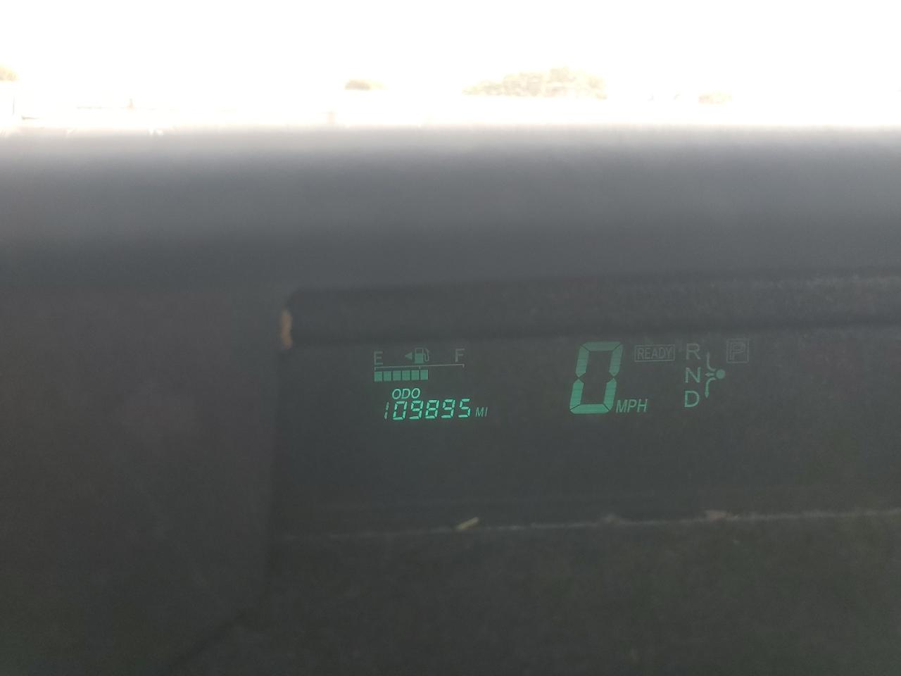 2004 Toyota Prius - Image 9