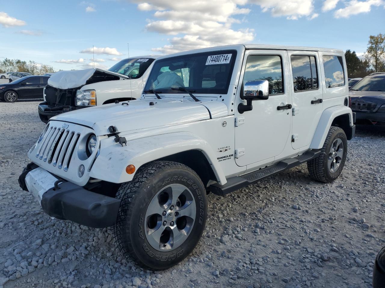 1C4BJWEG2GL100804 2016 Jeep Wrangler Unlimited Sahara