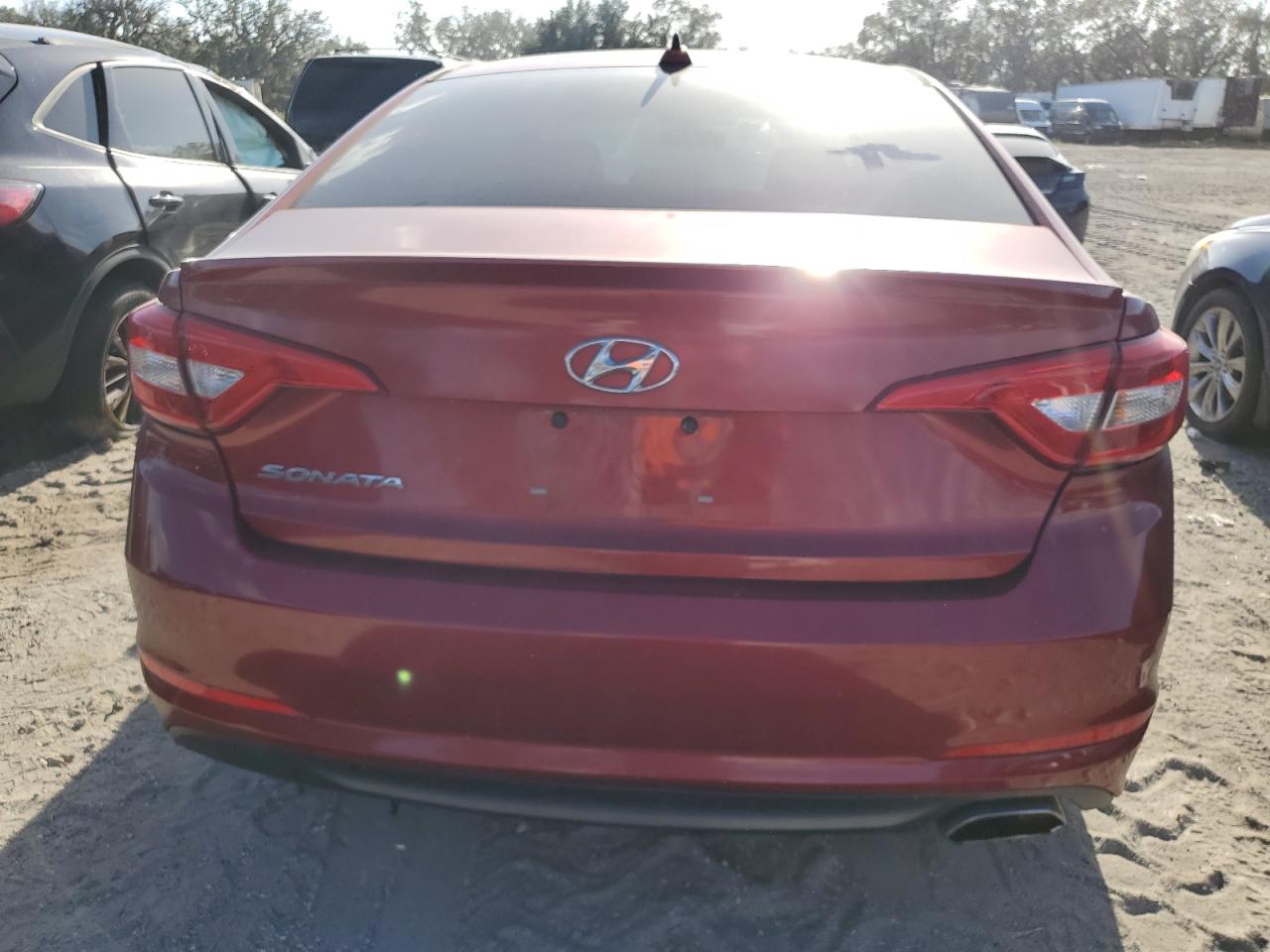 2015 Hyundai Sonata Se VIN: 5NPE24AF0FH227498 Lot: 77301504