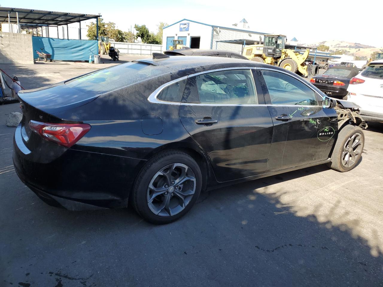 2022 Chevrolet Malibu - Image 3