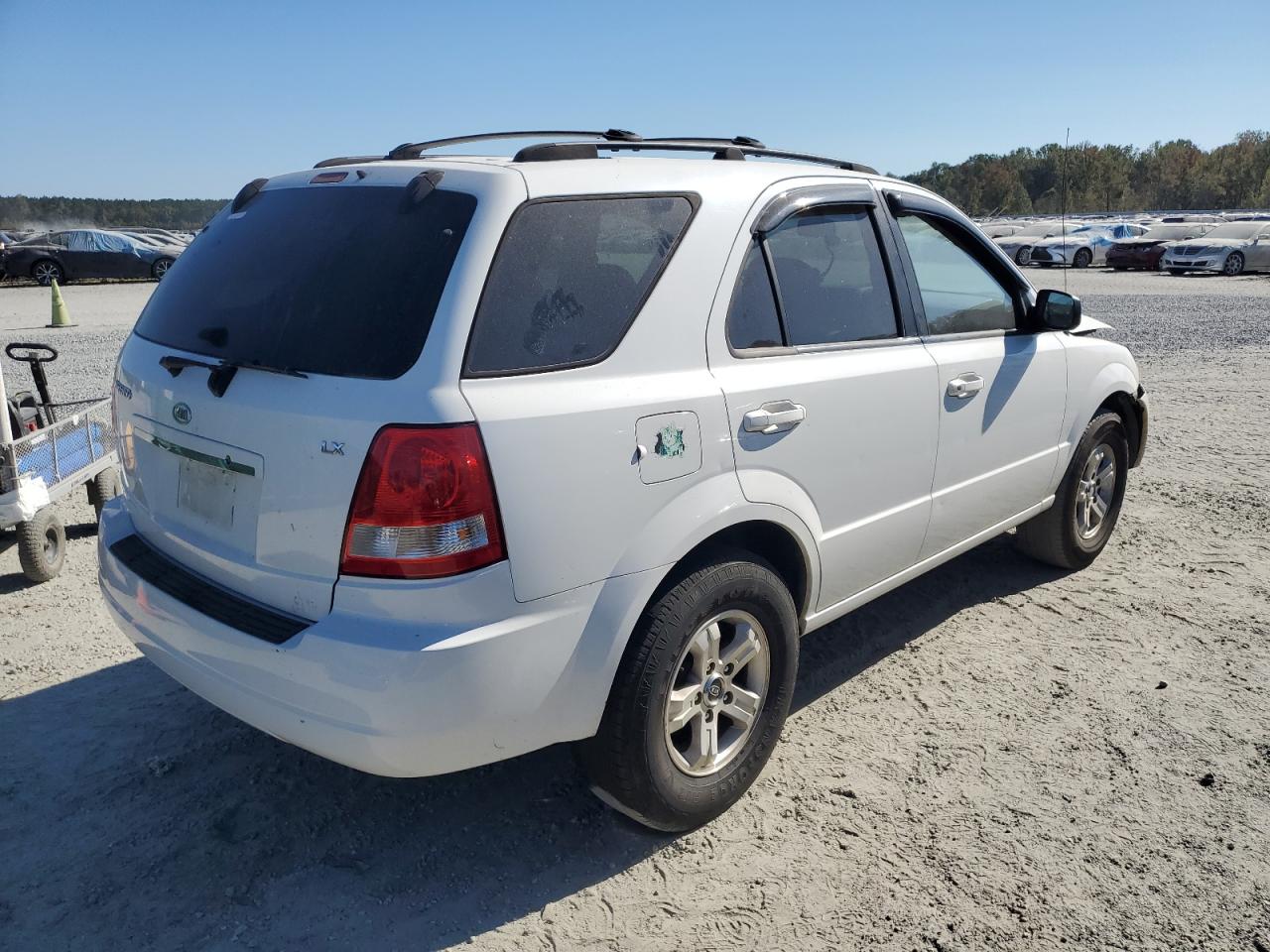 2005 Kia Sorento - Image 3