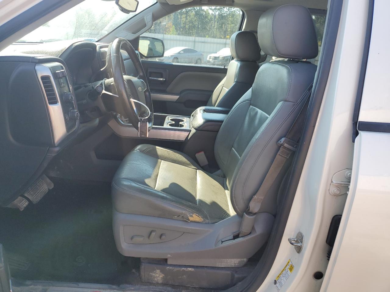 2014 Chevrolet Silverado - Image 7