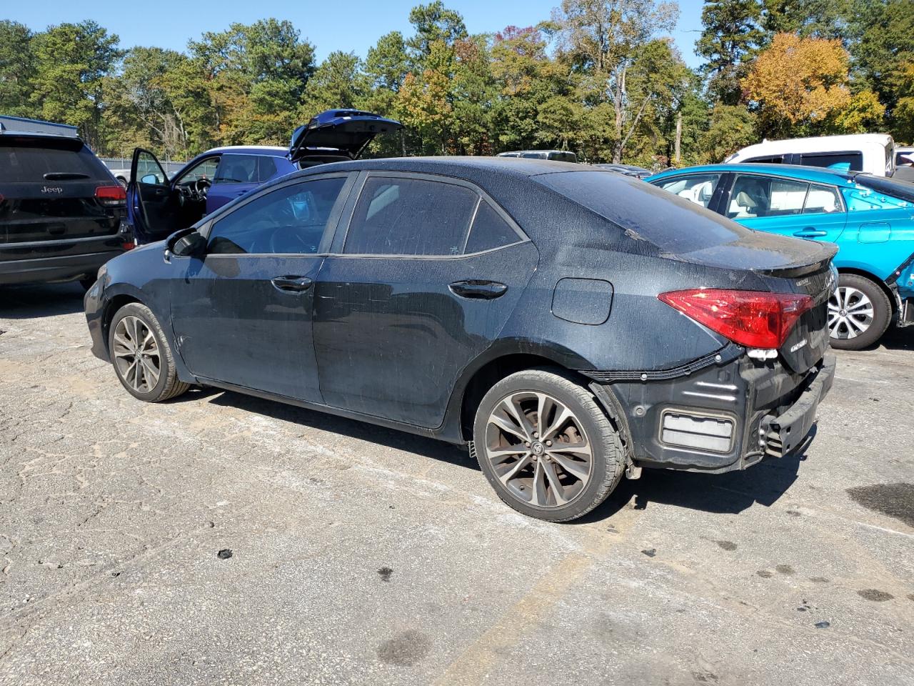 2018 Toyota Corolla - Image 2
