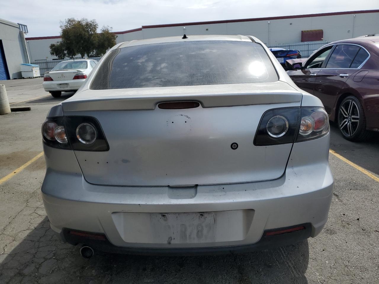 JM1BK32G181851079 2008 Mazda 3 I