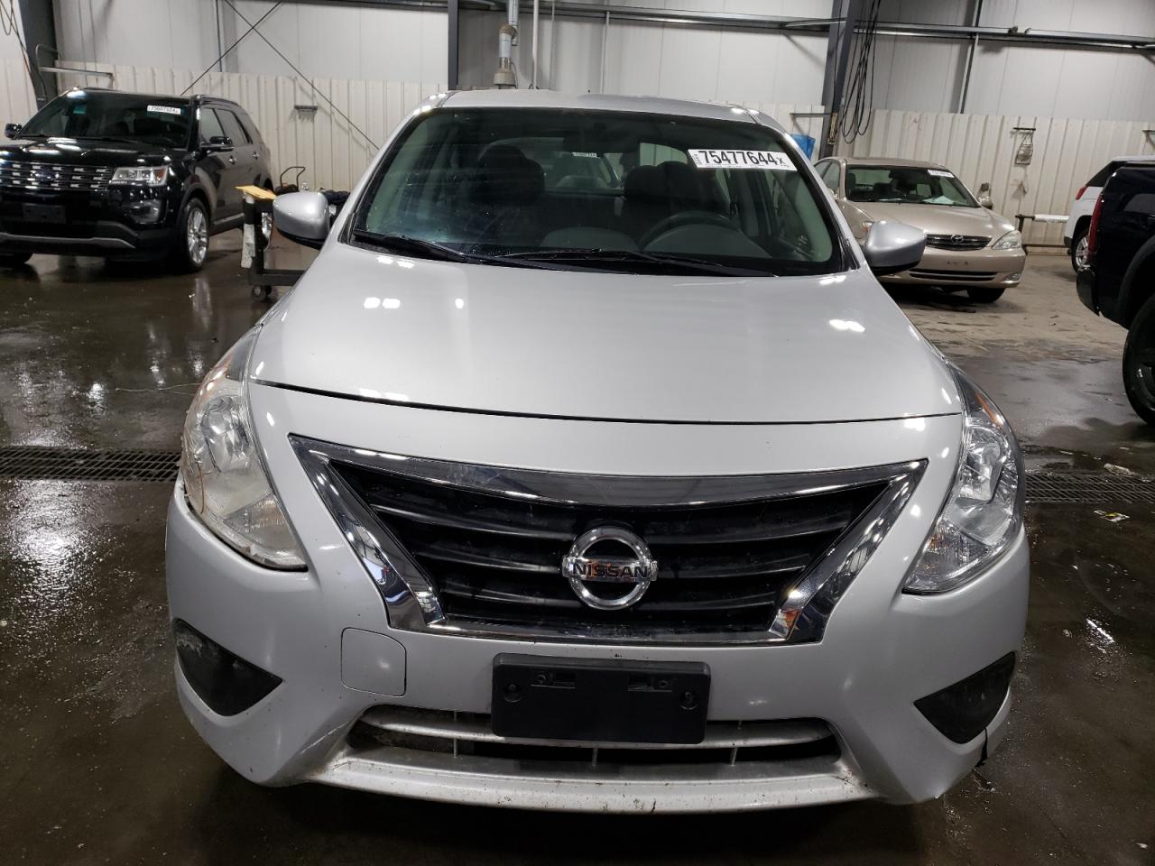 3N1CN7AP5JL858820 2018 Nissan Versa S