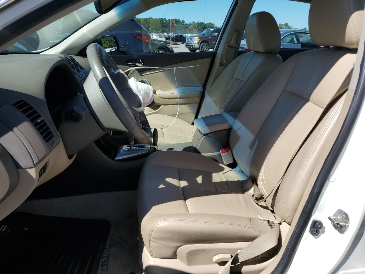 2012 Nissan Altima - Image 7