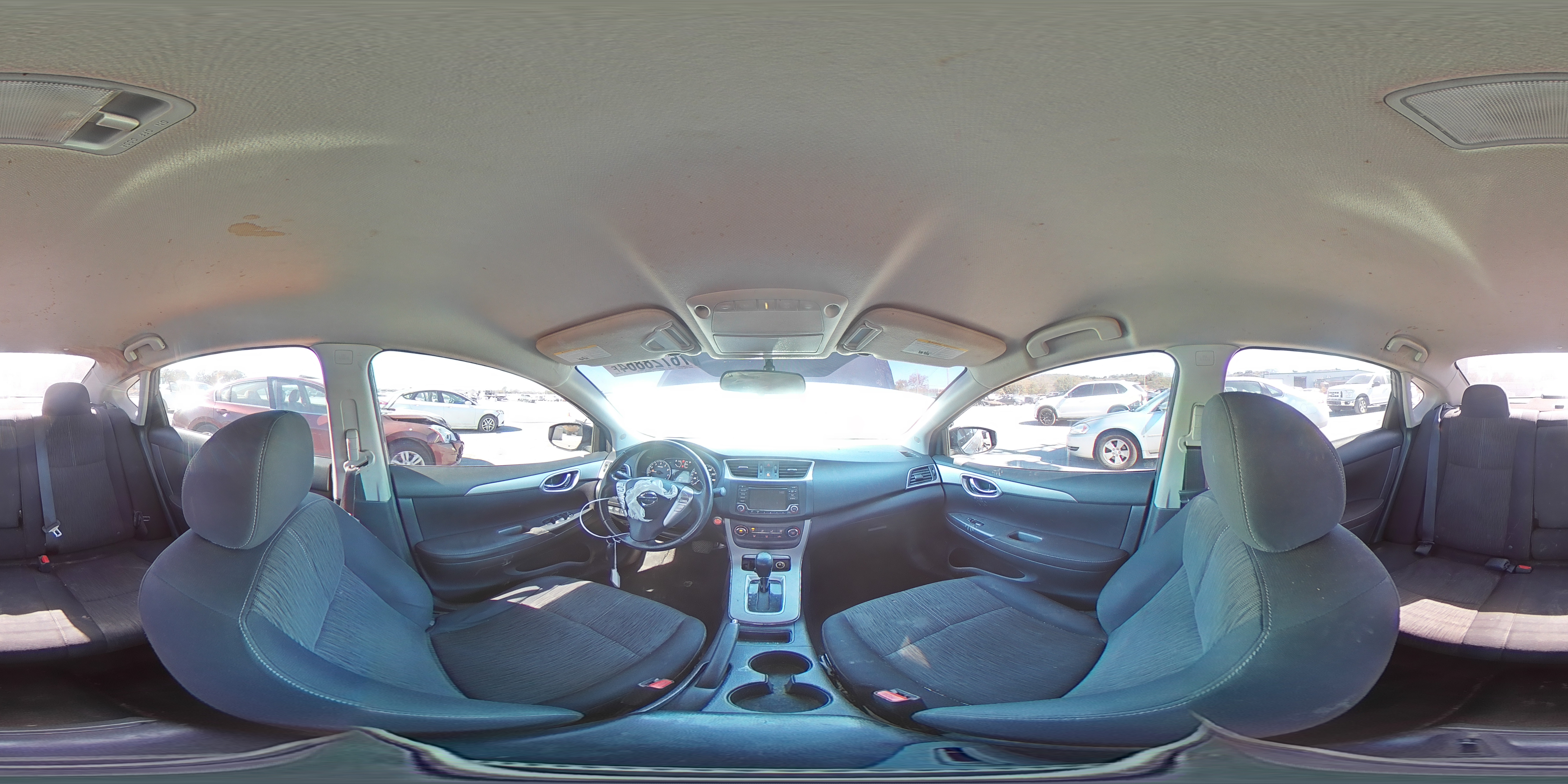 2015 Nissan Sentra - Image 13