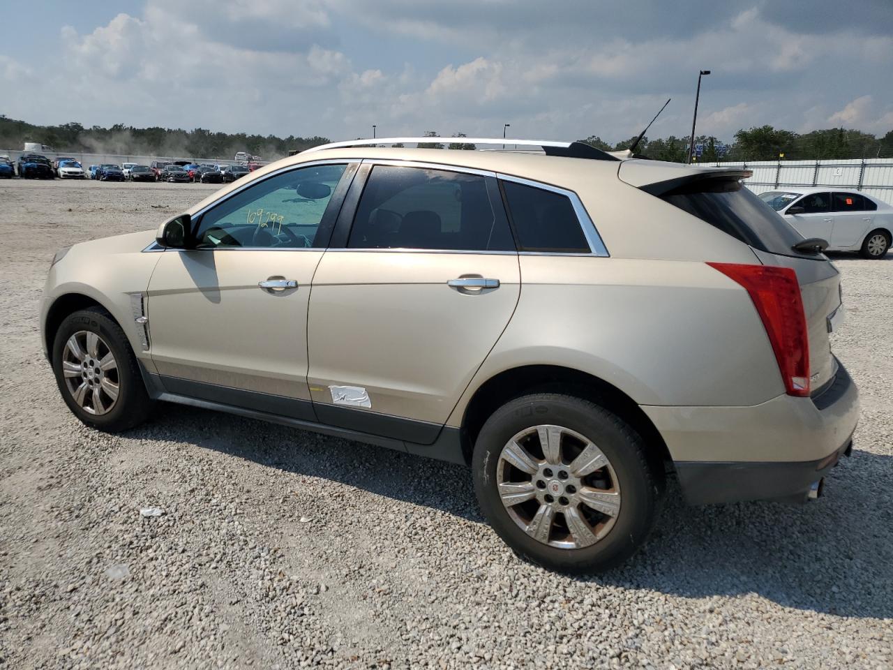 2010 Cadillac SRX - Image 2