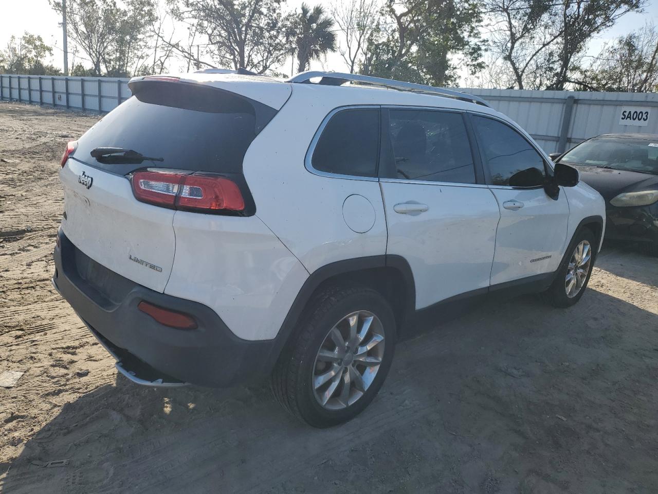 2016 Jeep Grand Cherokee - Image 3