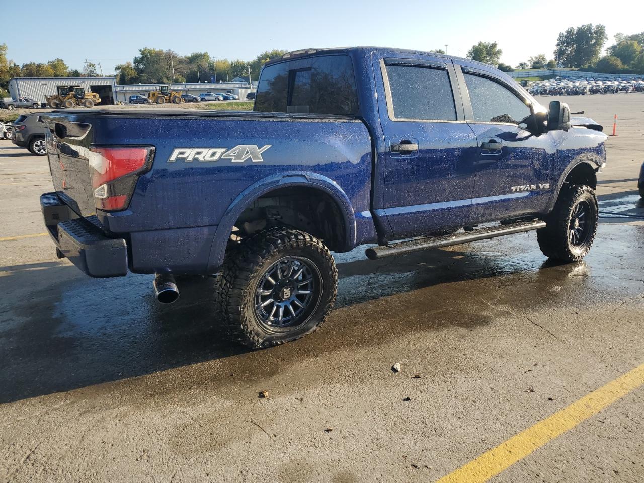2019 Nissan Titan - Image 3