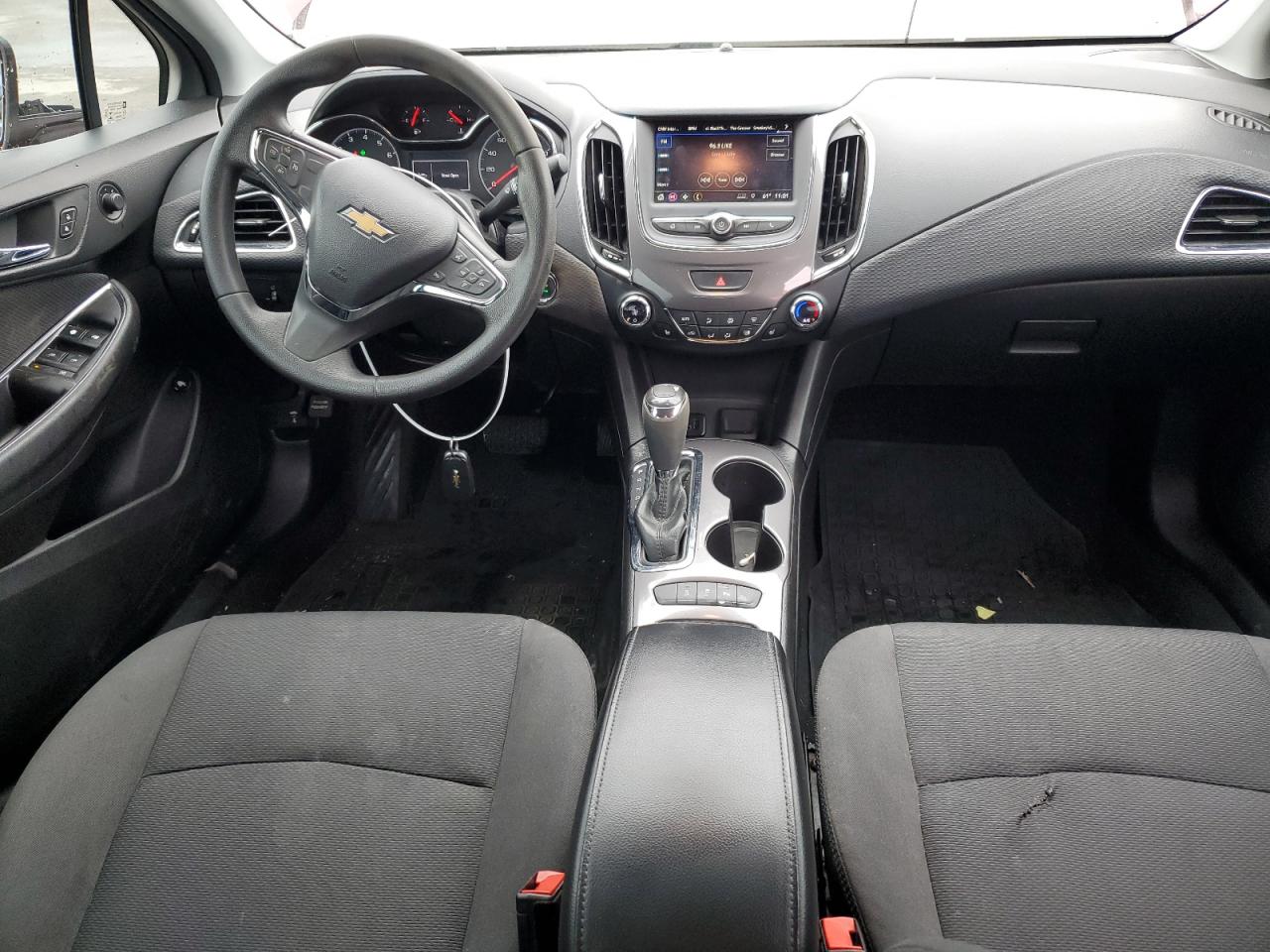 1G1BE5SM7K7140086 2019 Chevrolet Cruze Lt