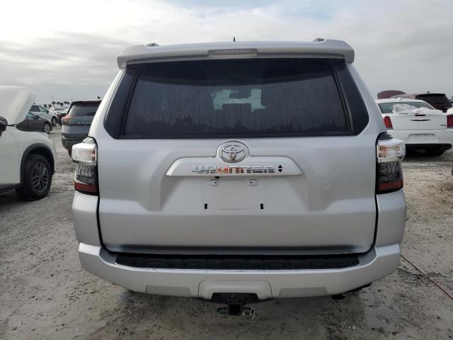  TOYOTA 4RUNNER 2024 Srebrny