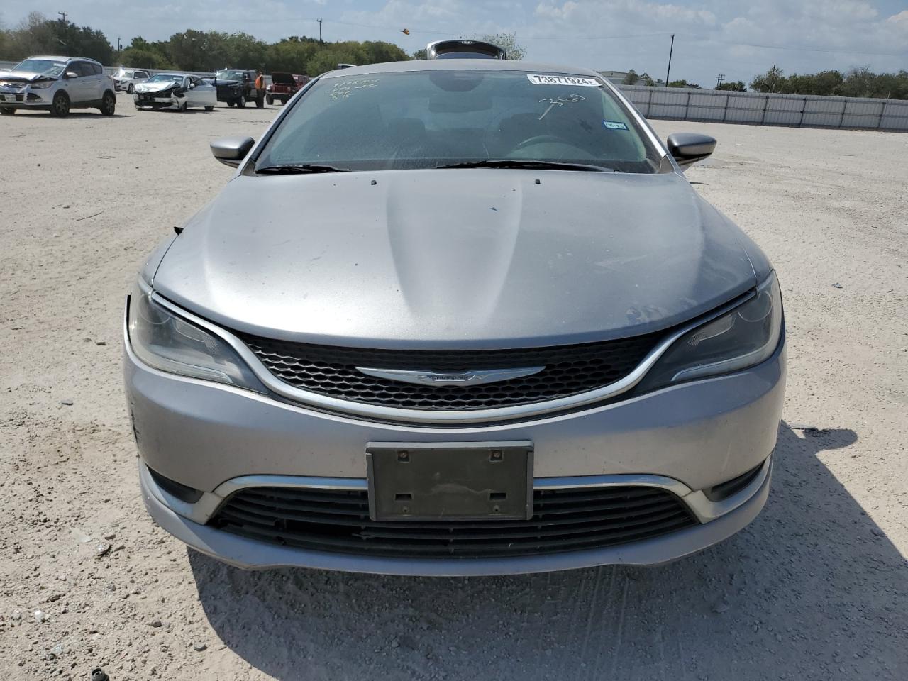 2017 Chrysler 200 - Image 5