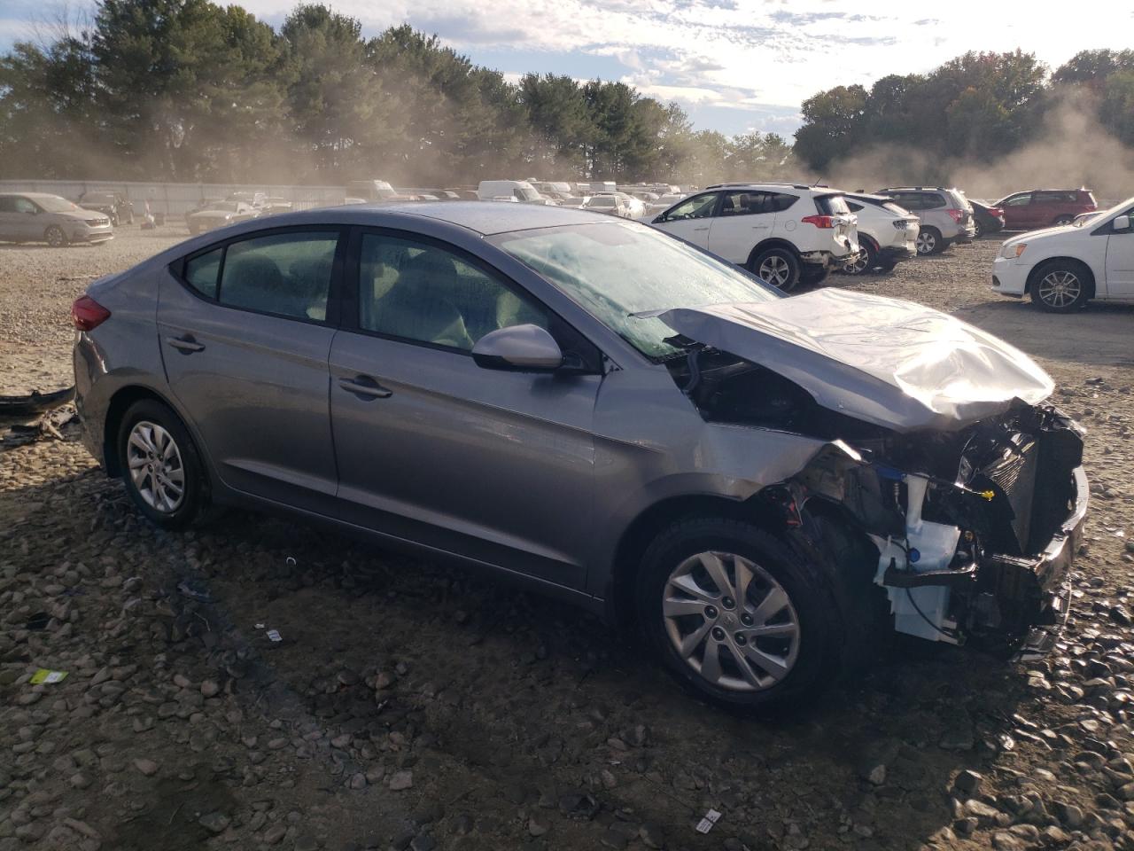 2018 Hyundai Elantra - Image 4