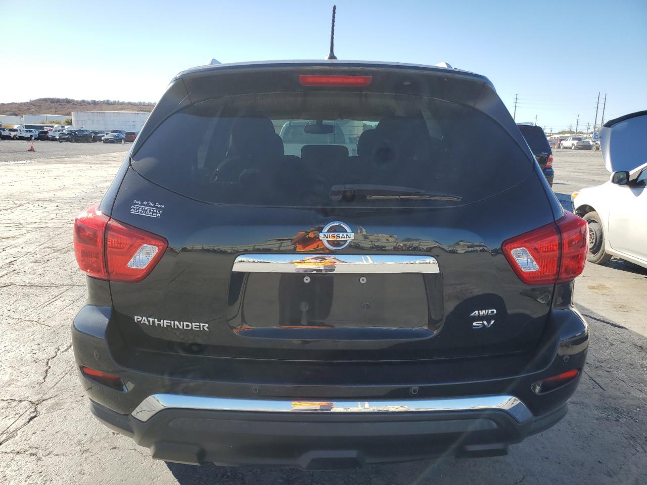 2018 Nissan Pathfinder S VIN: 5N1DR2MM1JC625941 Lot: 78945694