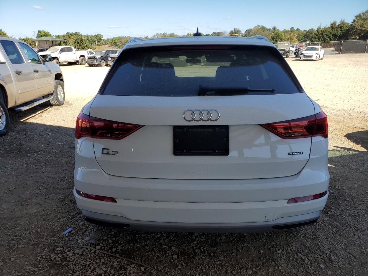 WA1AECF31K1079291 2019 Audi Q3 Premium