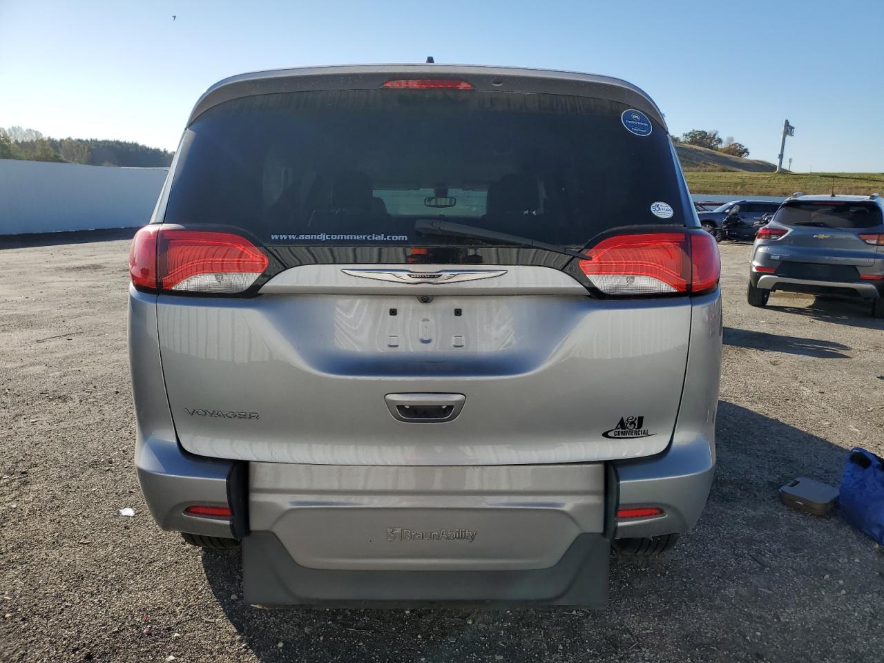 2021 Chrysler Voyager Lxi VIN: 2C4RC1DGXMR545906 Lot: 76356474