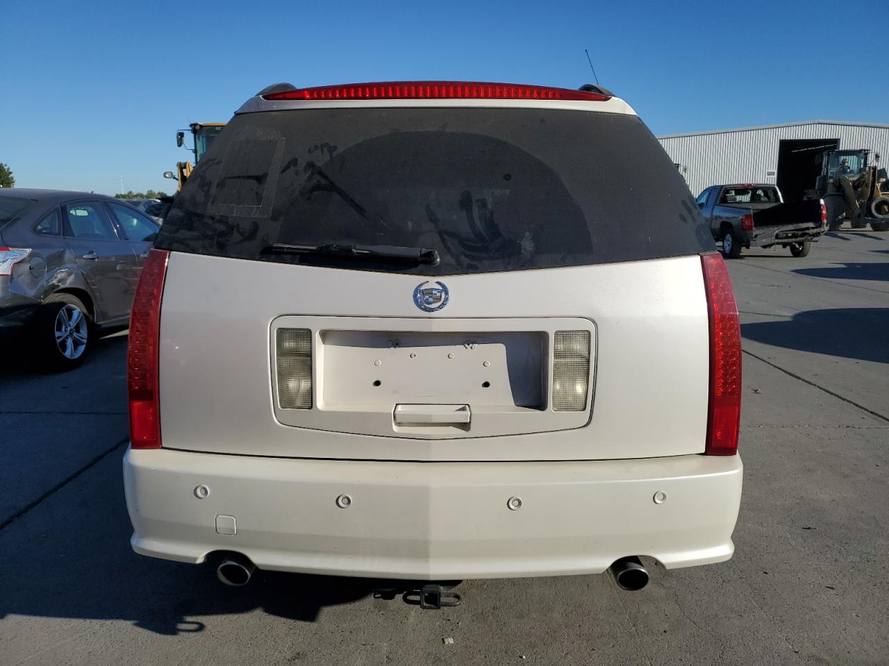 2004 Cadillac Srx VIN: 1GYDE63AX40127140 Lot: 73741274