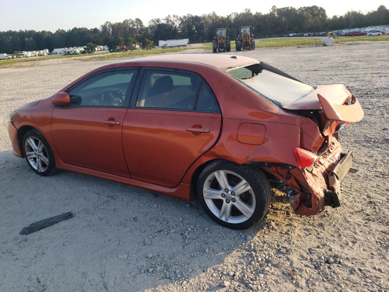 VIN 2T1BU4EE7DC066307 2013 TOYOTA COROLLA no.2