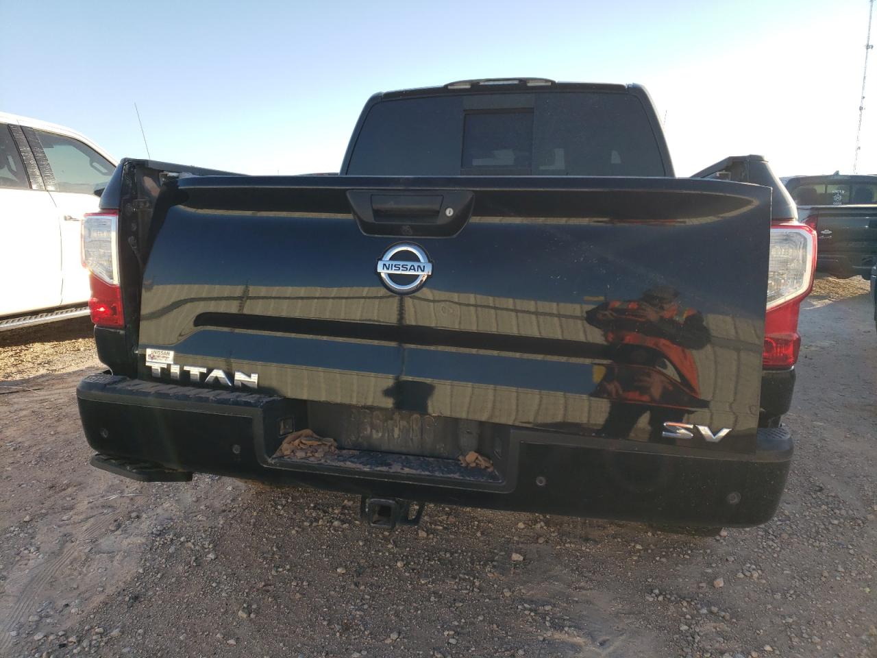 2020 Nissan Titan Sv VIN: 1N6AA1EF5LN507632 Lot: 77468984