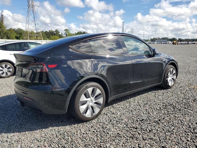 7SAYGDEE0PA181512 Tesla Model Y  3