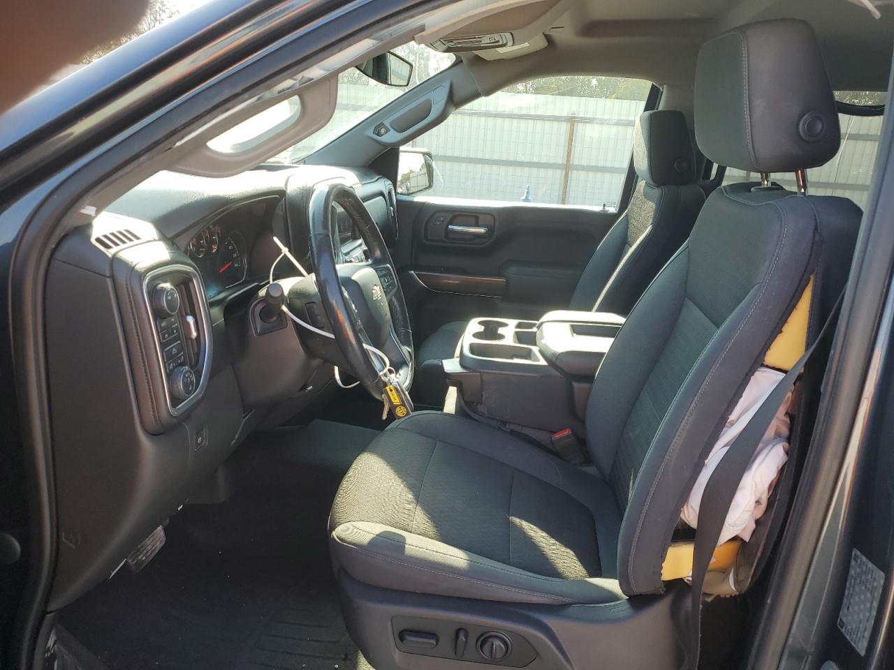2019 Chevrolet Silverado - Image 7