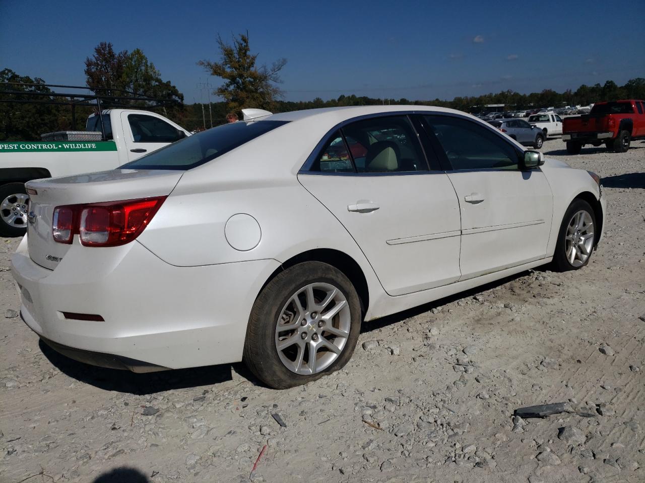 2015 Chevrolet Malibu - Image 3