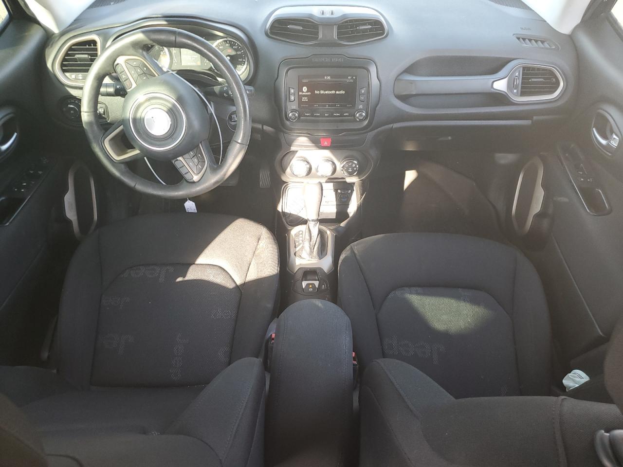 ZACCJABT3GPE26423 2016 Jeep Renegade Latitude