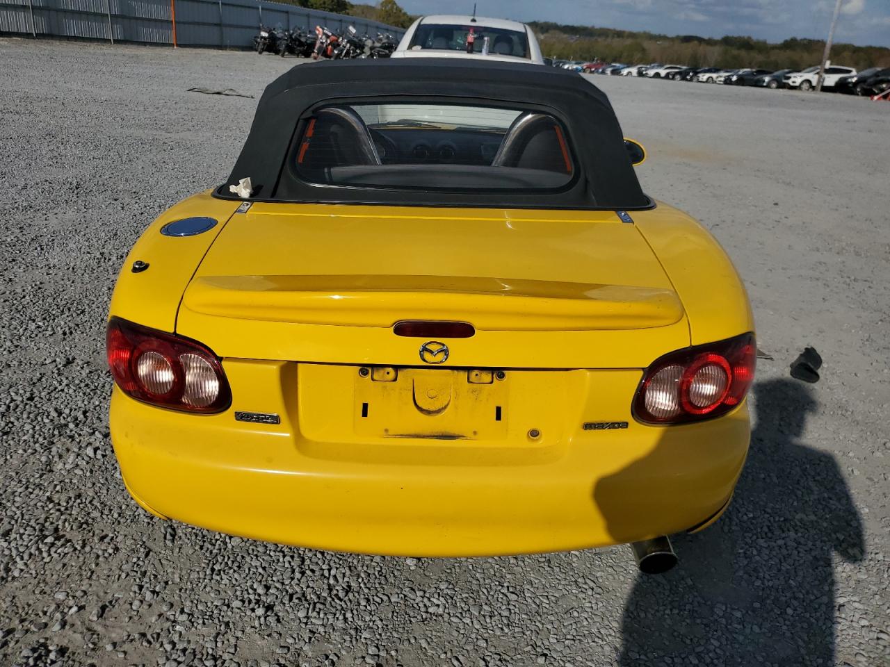 2002 Mazda Mx-5 Miata Base VIN: JM1NB353420223892 Lot: 77934494