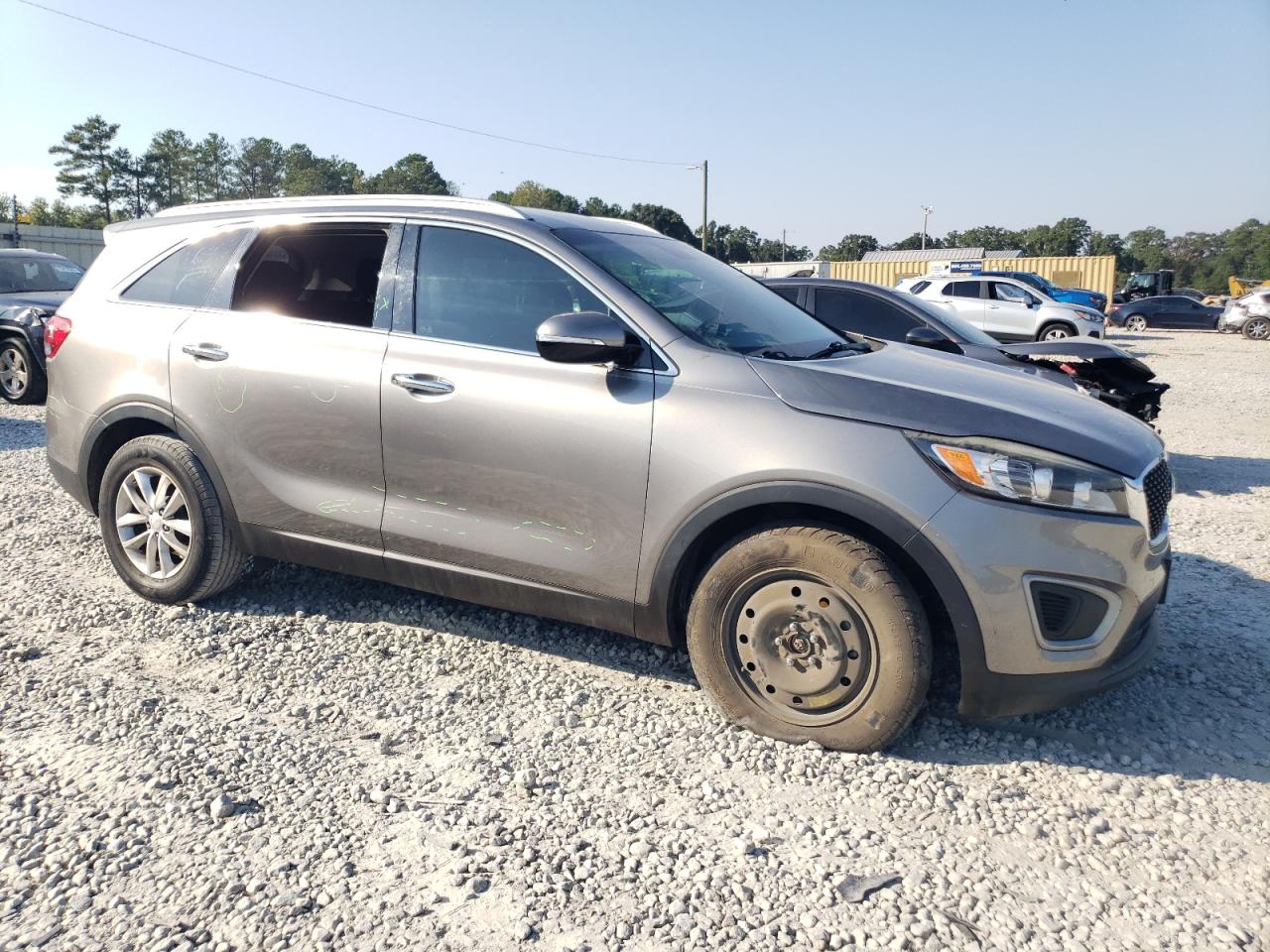 2017 Kia Sorento - Image 4