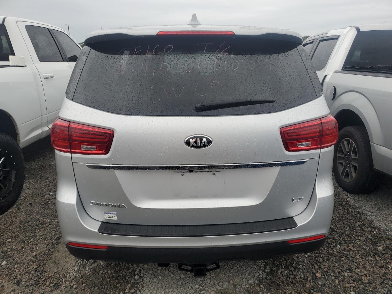 2021 Kia Sedona Lx VIN: KNDMB5C14M6671669 Lot: 74685354