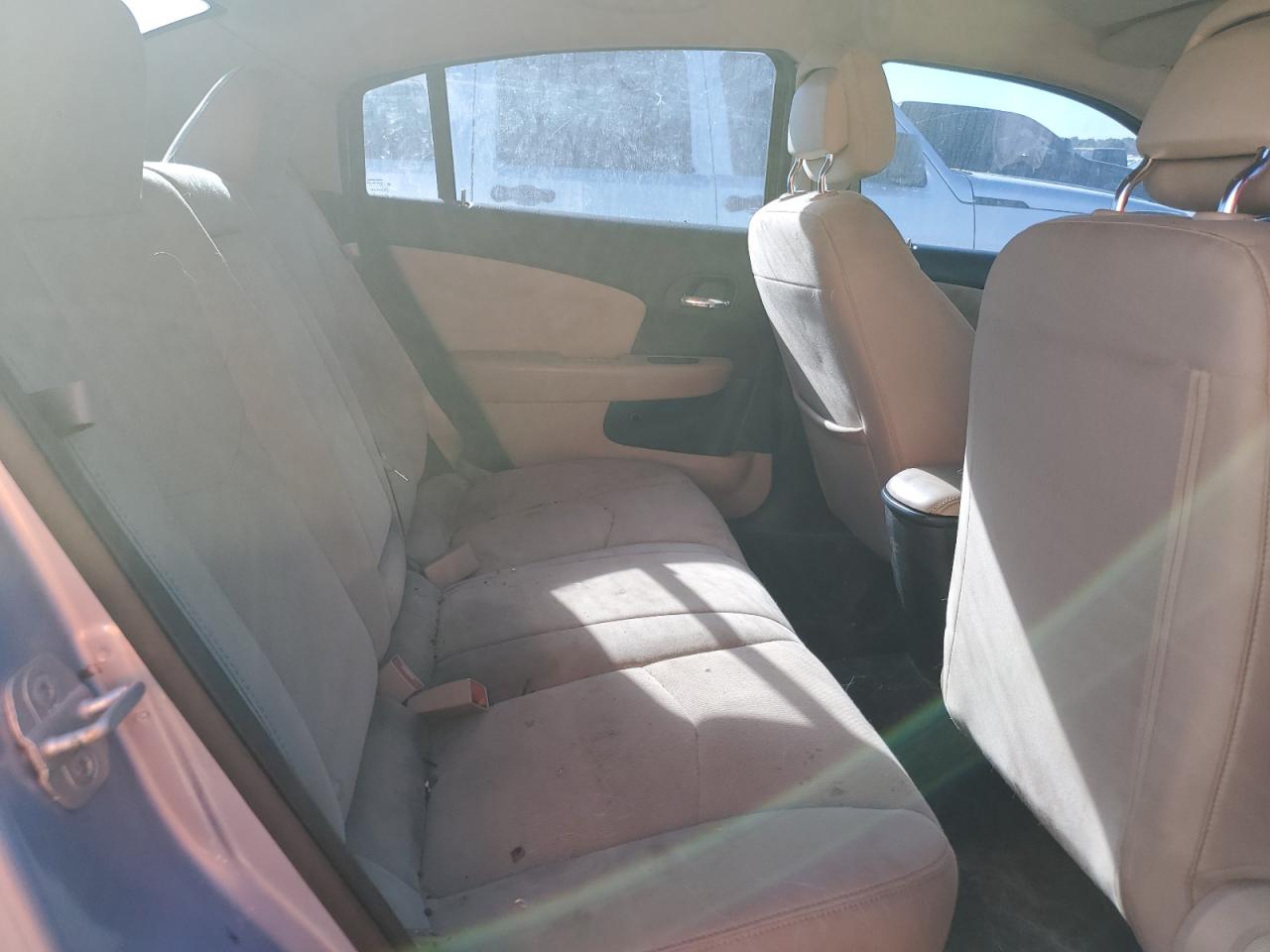 2012 Chrysler 200 - Image 10