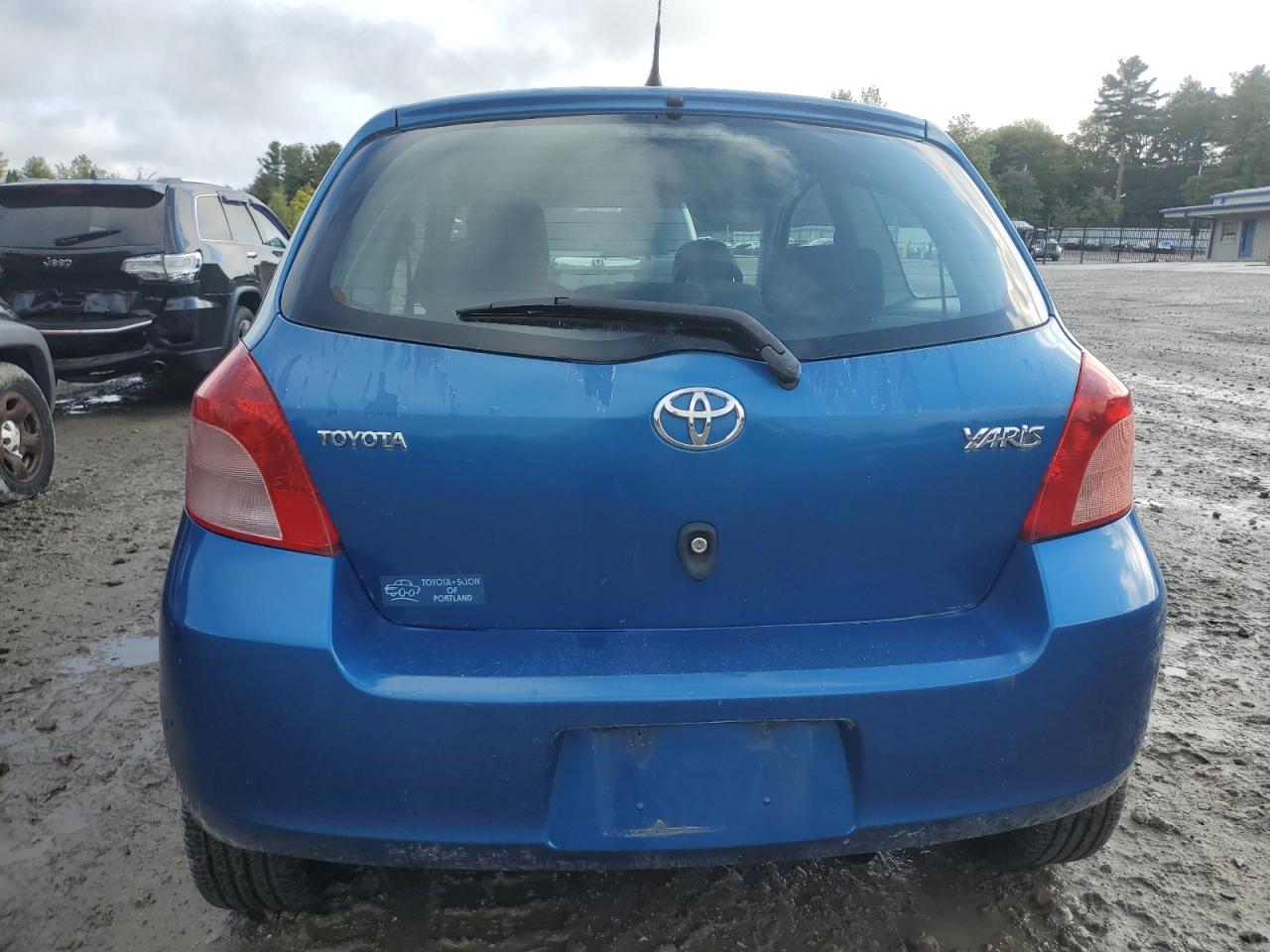 2007 Toyota Yaris VIN: JTDJT923675102228 Lot: 75272964