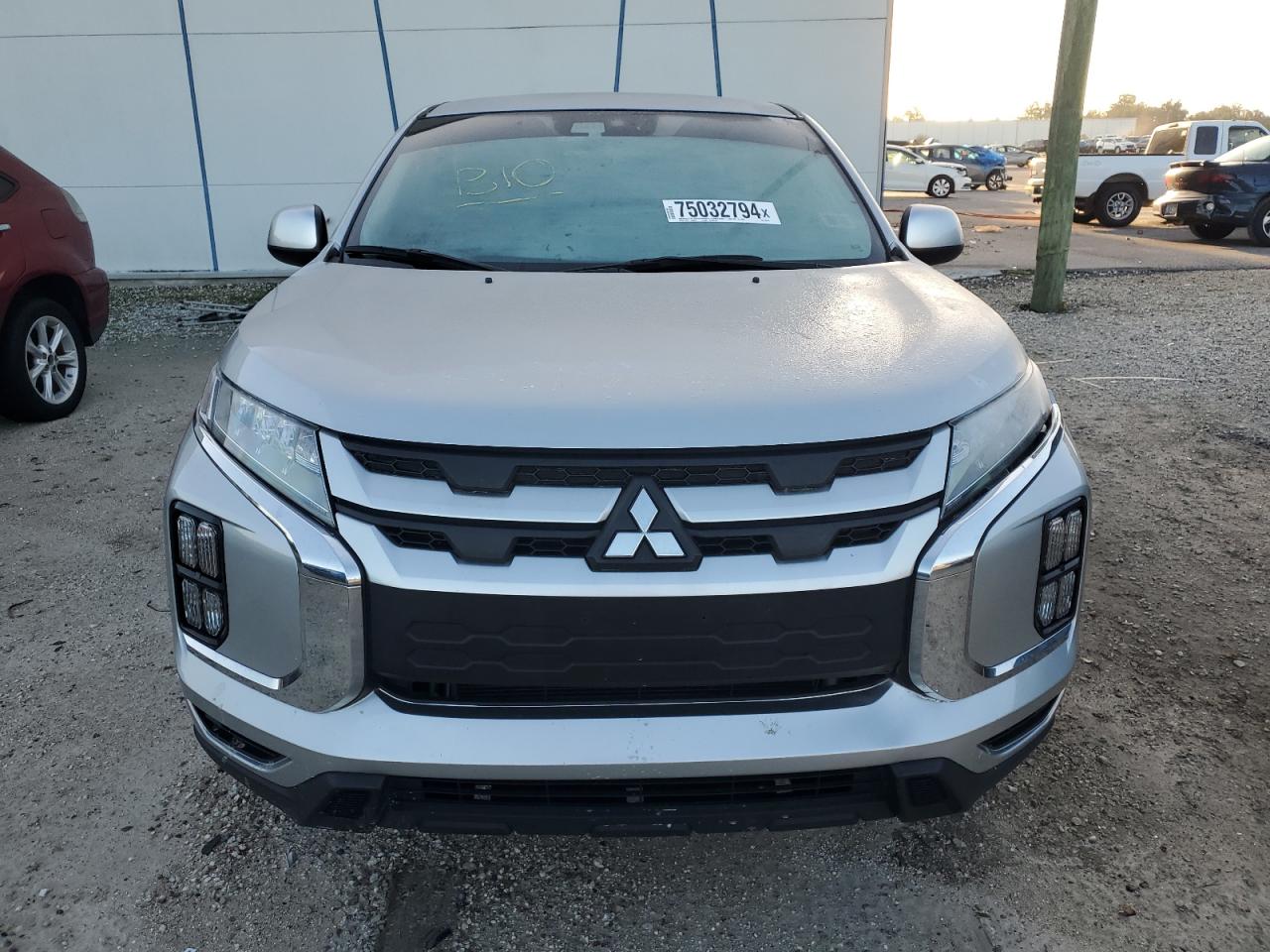 2021 Mitsubishi Outlander - Image 5