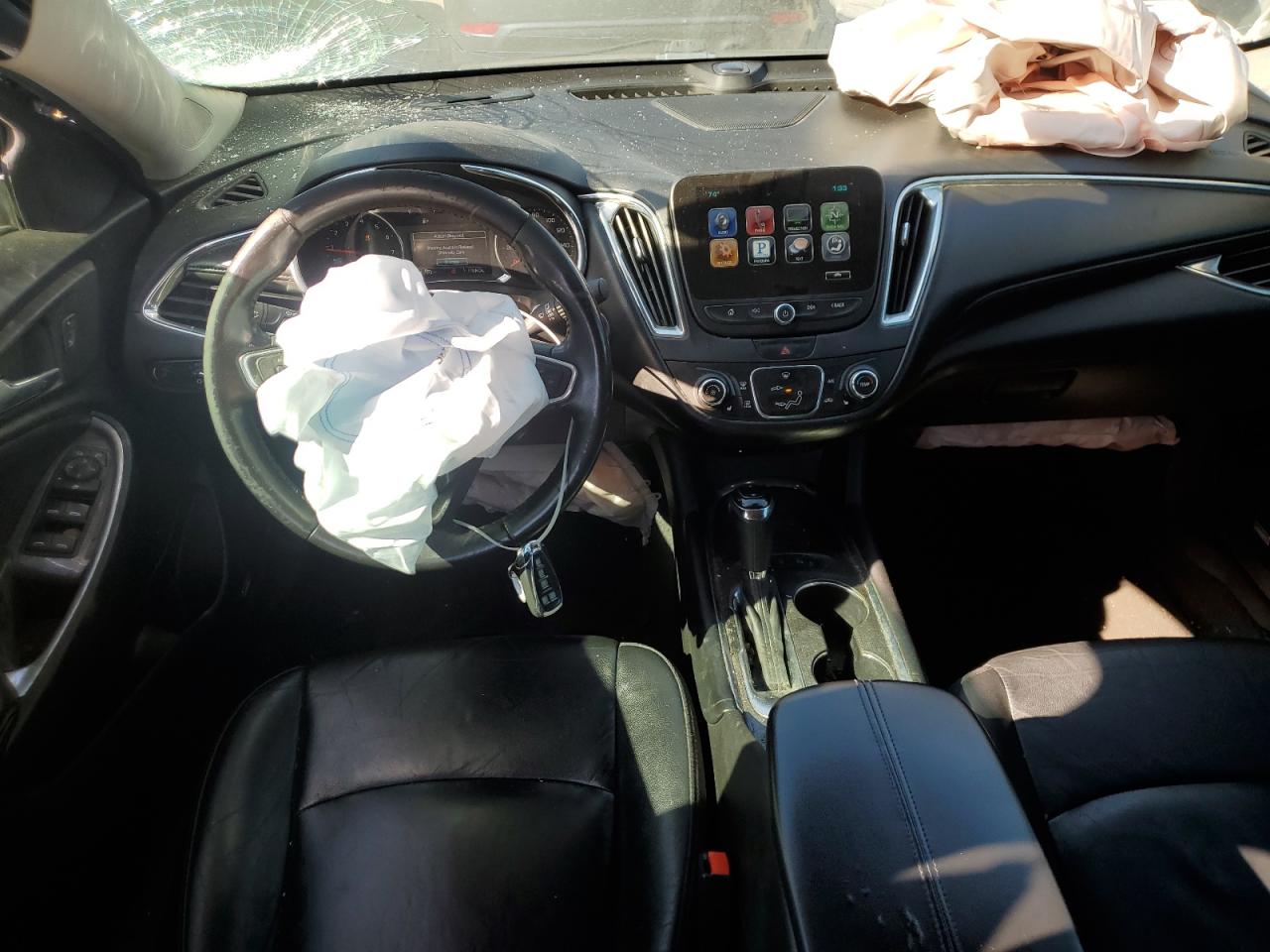2016 Chevrolet Malibu - Image 8